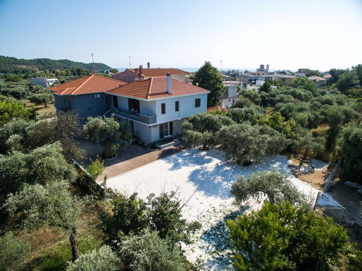 Oinoelia Luxury Suites & Residence Potos Exterior foto